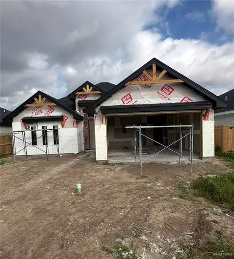 2104 Blue Sky Dr, Weslaco, TX 78596