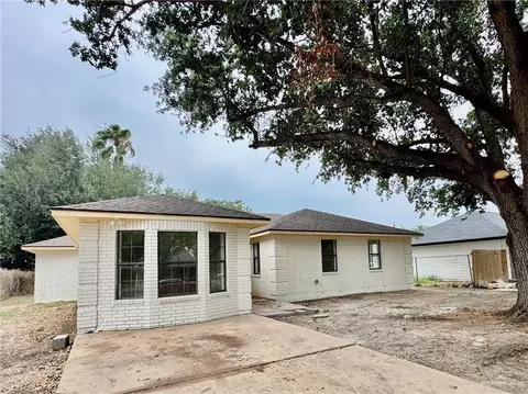 106 Aldrin St, Donna, TX 78537