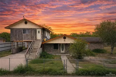 32 N Texas St, Rio Grande City, TX 78582