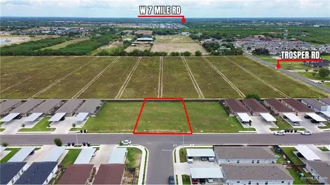900 Sunset Valley St, Alton, TX 78573