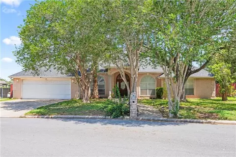 310 Wimbledon Dr, Weslaco, TX 78596