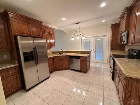 2302 Hitching Post Blvd, Harlingen, TX 78552 photo 10