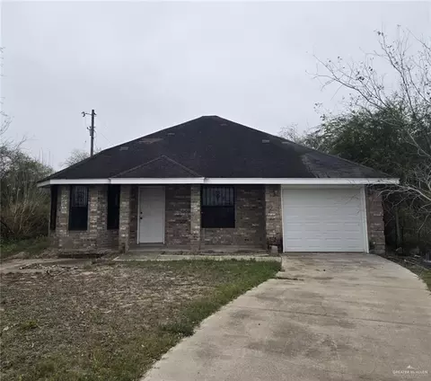 1104 Flag Dr, Edinburg, TX 78542