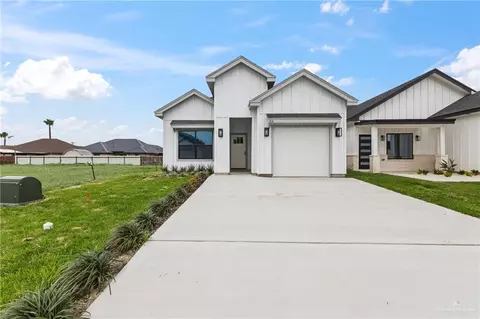 714 W 25th St, Mission, TX 78574