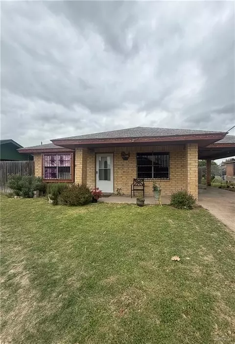 912 W 24th St, Mission, TX 78574