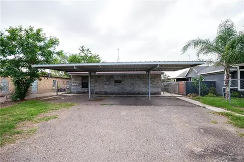 619 W Oak St, Alton, TX 78573