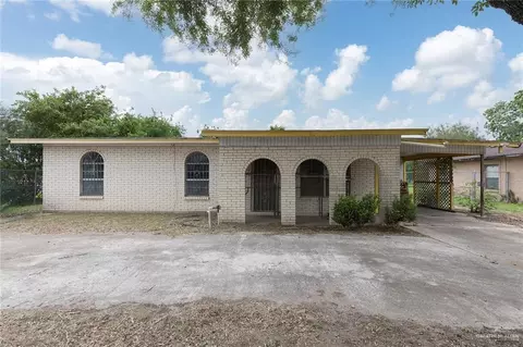 1022 S Richmond Dr, Pharr, TX 78577