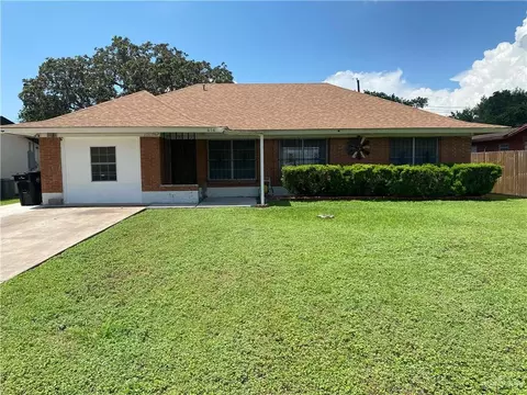 616 W 5th St, Weslaco, TX 78596