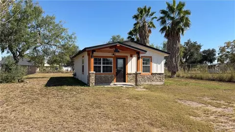 204 S Mcdaniel St, Edcouch, TX 78538