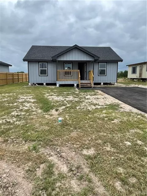 2421 Trinidad Luna Ln, Alton, TX 78573