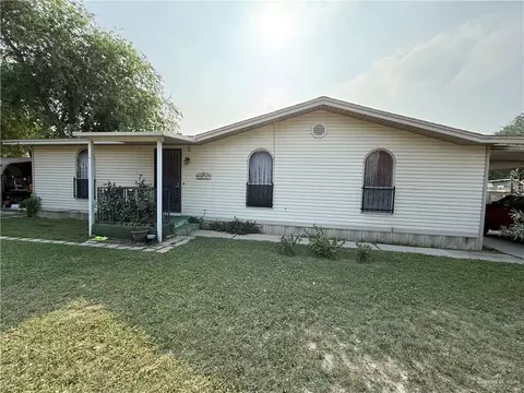 905 N Stewart Blvd, Alton, TX 78573