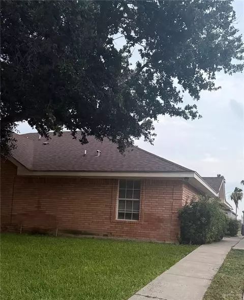 2108 E Kimberly Ln E, Edinburg, TX 78541