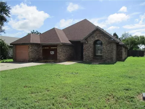 700 Franciska St, Alamo, TX 78516