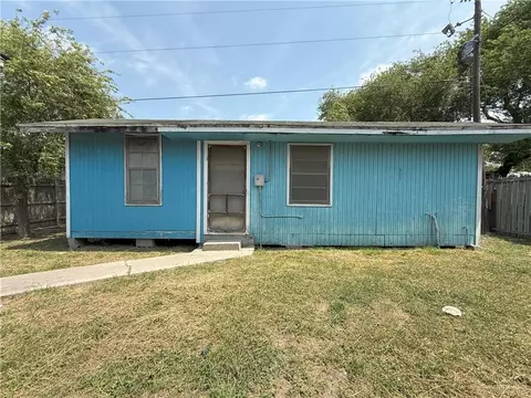 Exterior - 353 E Dicker Dr, Pharr, TX 78577 photo 4 of 4