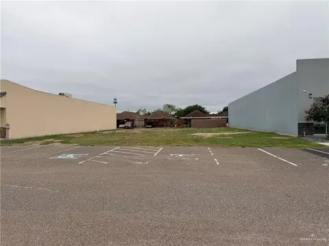 3111 S Sugar Rd S, Edinburg, TX 78539