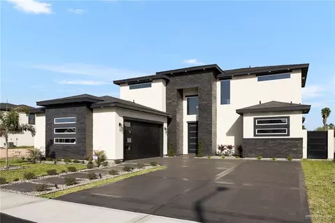 3118 N Elm St, Edinburg, TX 78542