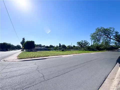 2204 Fir Ave, Mcallen, TX 78501