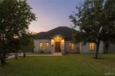 818 Orange St, Mercedes, TX 78570