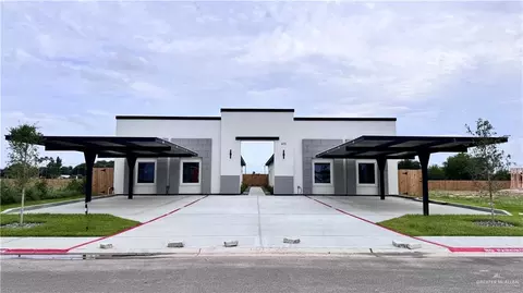 613 Mountain Rd #20D, Mission, TX 78573