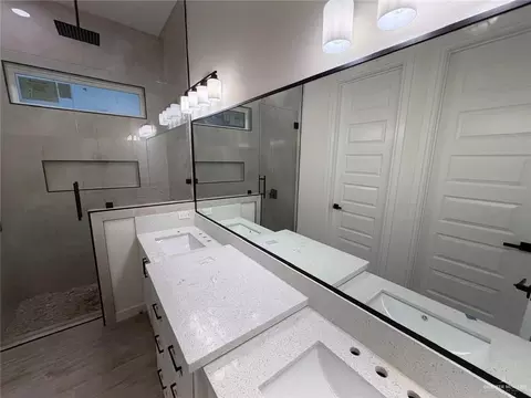 10125 Espada Dr, Edinburg, TX 78541 photo 5