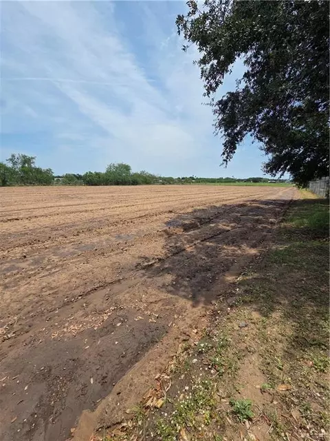 3908 N Gwin Rd, Edinburg, TX 78542