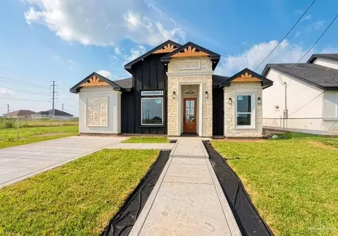301 Barcelona Dr, Donna, TX 78537