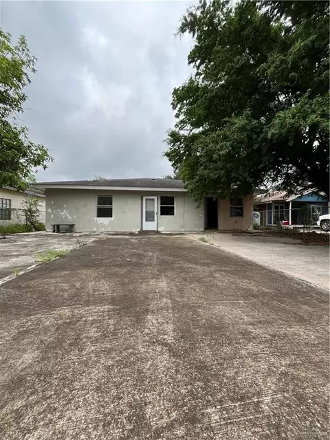 2322 E La Pointe Ave, Alton, TX 78573
