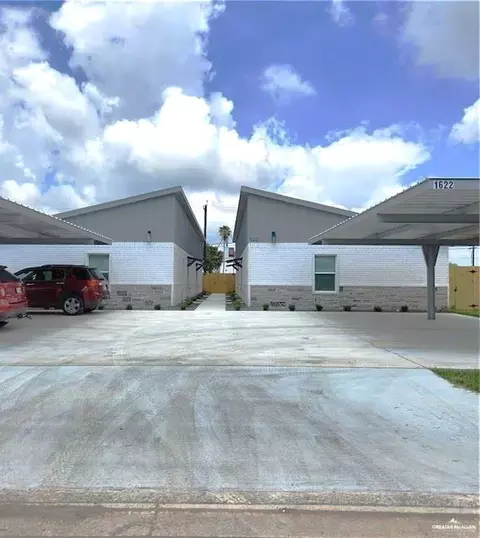 1622 Playa Dr, Weslaco, TX 78596