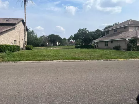 1003 Cimarron Dr, Mission, TX 78572