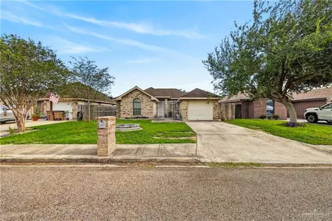 802 Thelma Dr, Edinburg, TX 78539