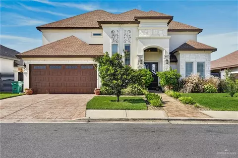 908 W Iroquois Ave, Pharr, TX 78577