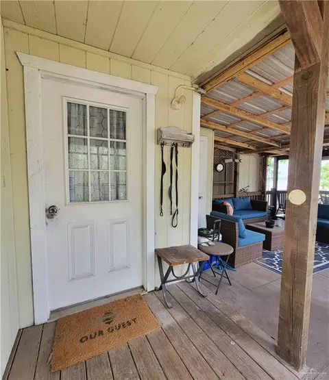8544 Lago Vista Dr, Monte Alto, TX 78538
