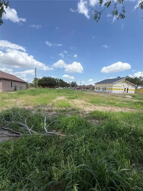 706 Lyons St, Progreso, TX 78579 photo 6