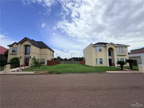 1702 Toni Ln, Mission, TX 78572