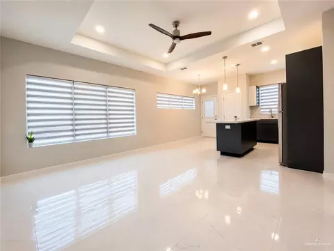Living - 1428 E Iris Ave, Mcallen, TX 78504 photo 1 of 1