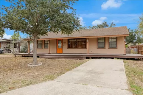 1815 Thornton St, Mission, TX 78572