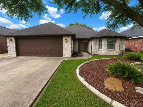 3437 E Country Club Dr N, Edinburg, TX 78542