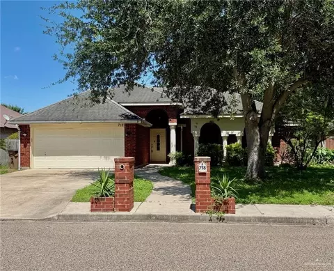 718 Alteza Dr, Edinburg, TX 78541