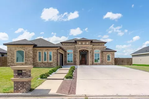 2806 Kingdom Dr, Weslaco, TX 78599