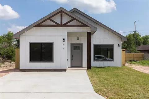818 E Chapa Ave, Pharr, TX 78577