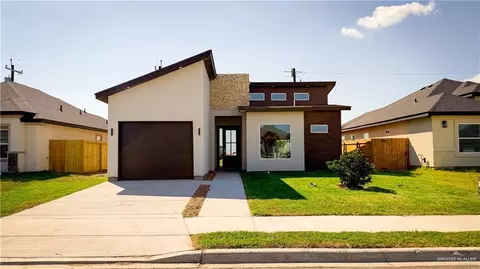 5909 N Playa Del Sol St, Edinburg, TX 78542