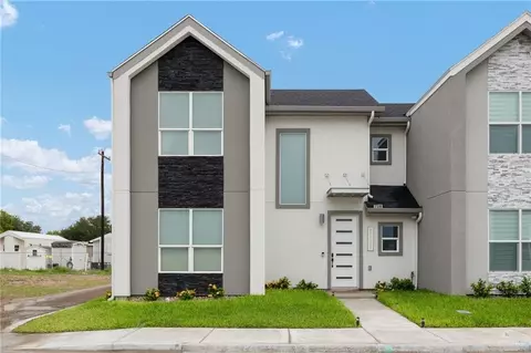 714 W Seminole Ave, Pharr, TX 78577