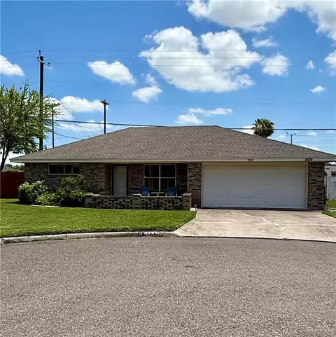 1922 E 23rd St, Mission, TX 78574