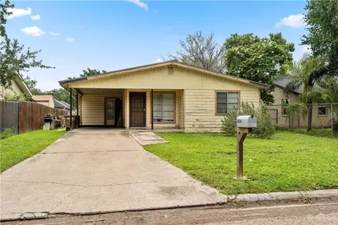806 S 20th Ave, Edinburg, TX 78539