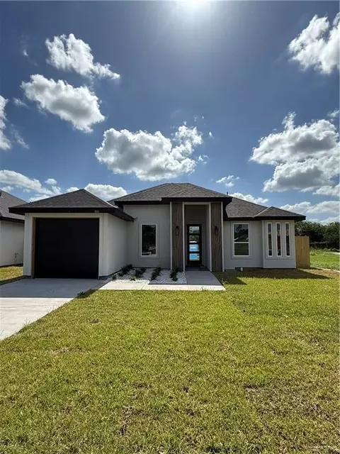 416 Freedom Way, Weslaco, TX 78596