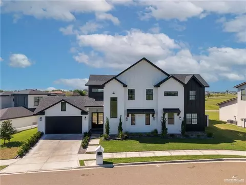3304 Lago Superior, Edinburg, TX 78542