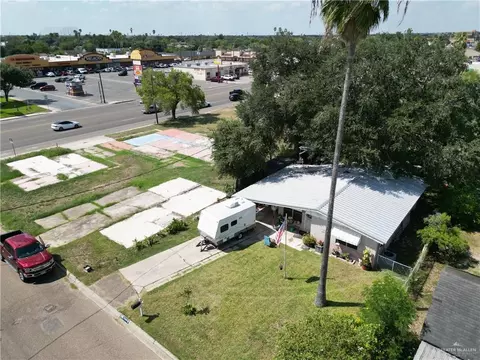 109 E Mcdonald Ave, Pharr, TX 78577 photo 3
