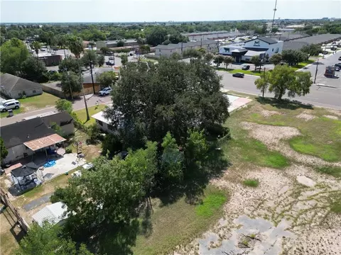 109 E Mcdonald Ave, Pharr, TX 78577 photo 6