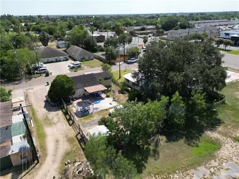 113 E Mcdonald Ave, Pharr, TX 78577 photo 4