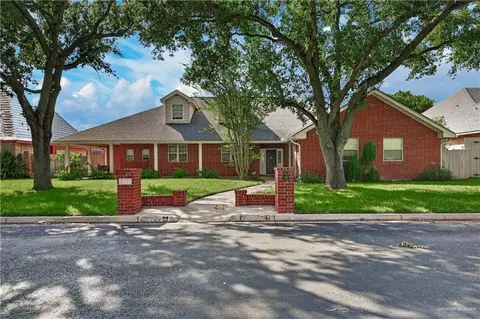7029 N 1st St, Mcallen, TX 78504